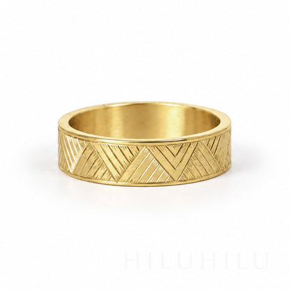 Ka Ulana Lauhala 14k gold Hawaiian Heirloom Ring